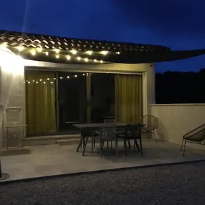 ( Mine De Rien ) Hébergement de vacances Grambois